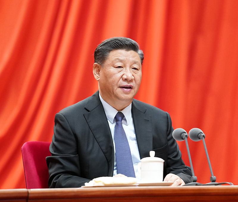 开云官网- 门兴总监否认核心离队传闻，强调长期建队规划  